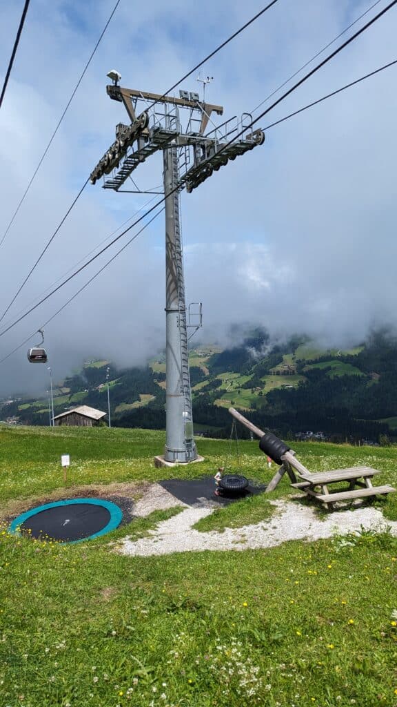 Von der Grossstadthektik ins Bergparadies: Ein Kurztrip per Zug ins Alpbachtal